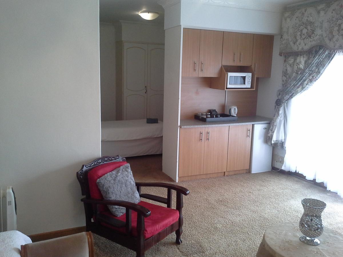 Naleli Guest House Selomas Zimmer foto